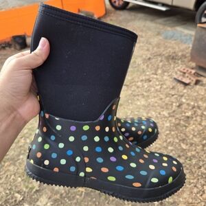 Blue Mountain Women’s Polka Dot Rain Boots